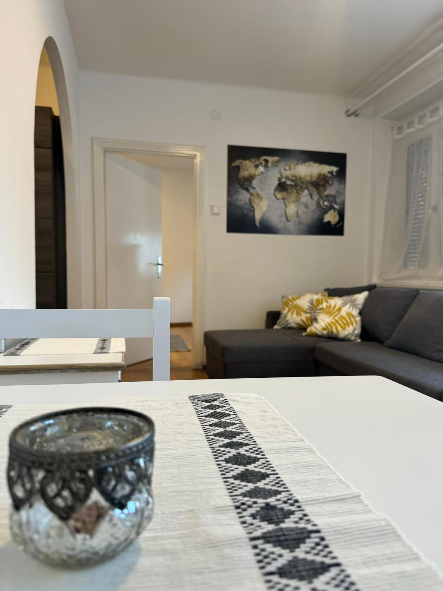 Kb Apartment #2 Zeltweg Exterior foto